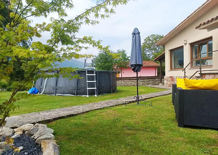 El Nogal De Pria Ferienhaus *